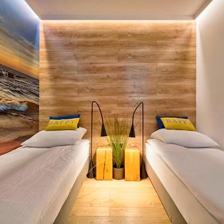 Riverview Apartament Waterline Spa & Pool Гданьск Экстерьер фото